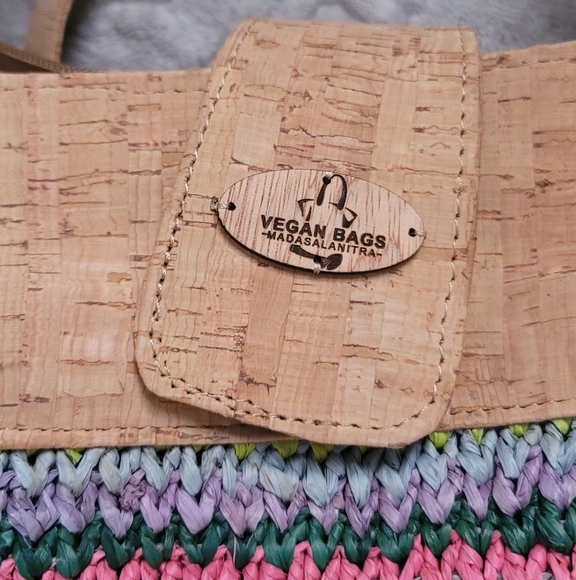 Vegan cork and raphia shoulder purse - Picture 11 of 14